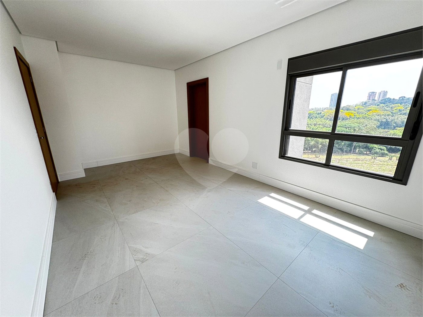 Apartamento à venda com 4 suítes em Jardim Ilhas do Sul, Ribeirão Preto, SP