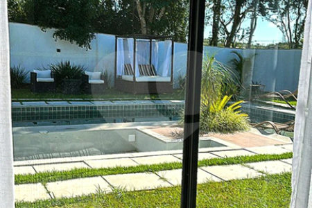 Casa à venda com 3 suítes em Caravelas, Armação dos Búzios, RJ