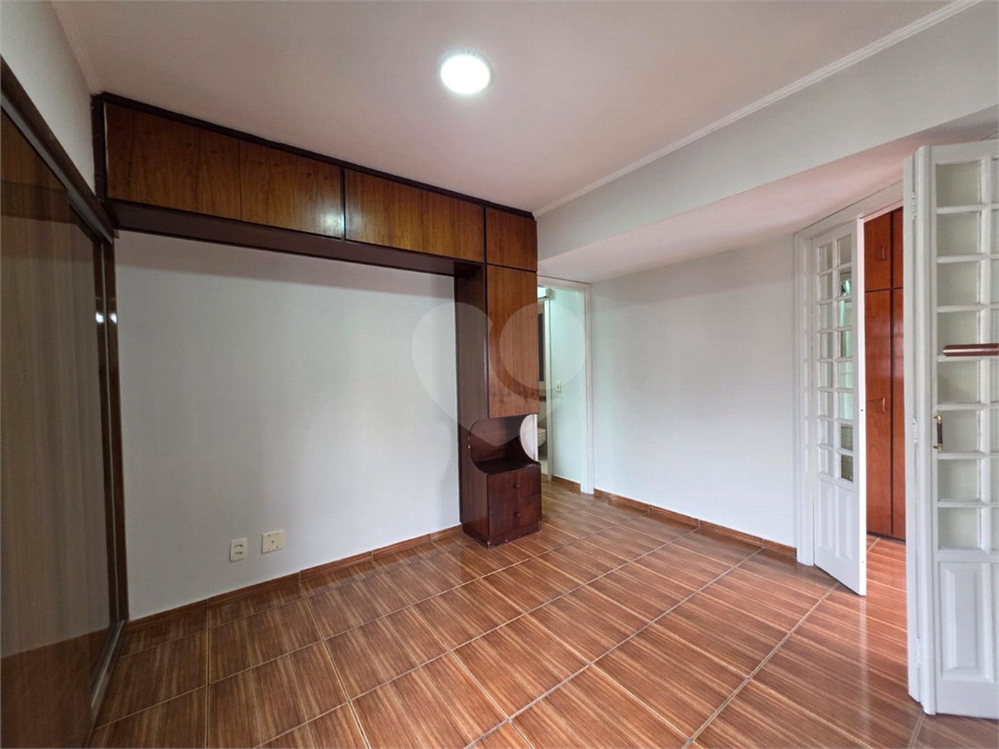 Apartamento à venda com 2 quartos, sendo 1 suíte, em Vila Olímpia, São Paulo, SP