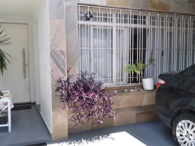 Sobrado à venda com 4 quartos em Tremembé, São Paulo, SP