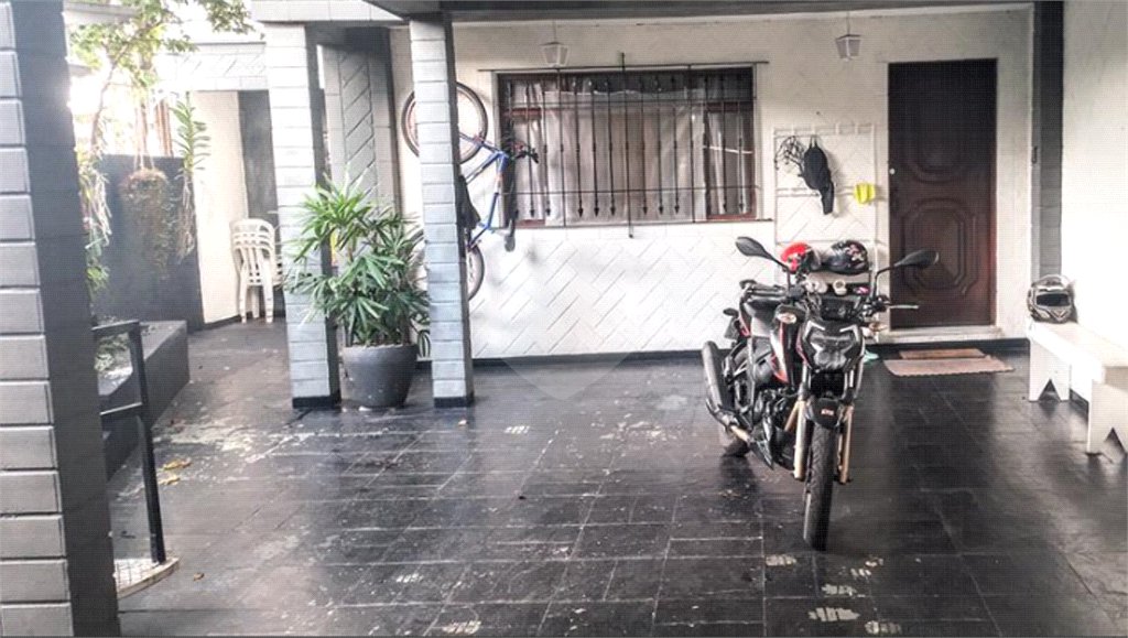 Sobrado à venda com 3 quartos, sendo 1 suíte, em Tremembé, São Paulo, SP