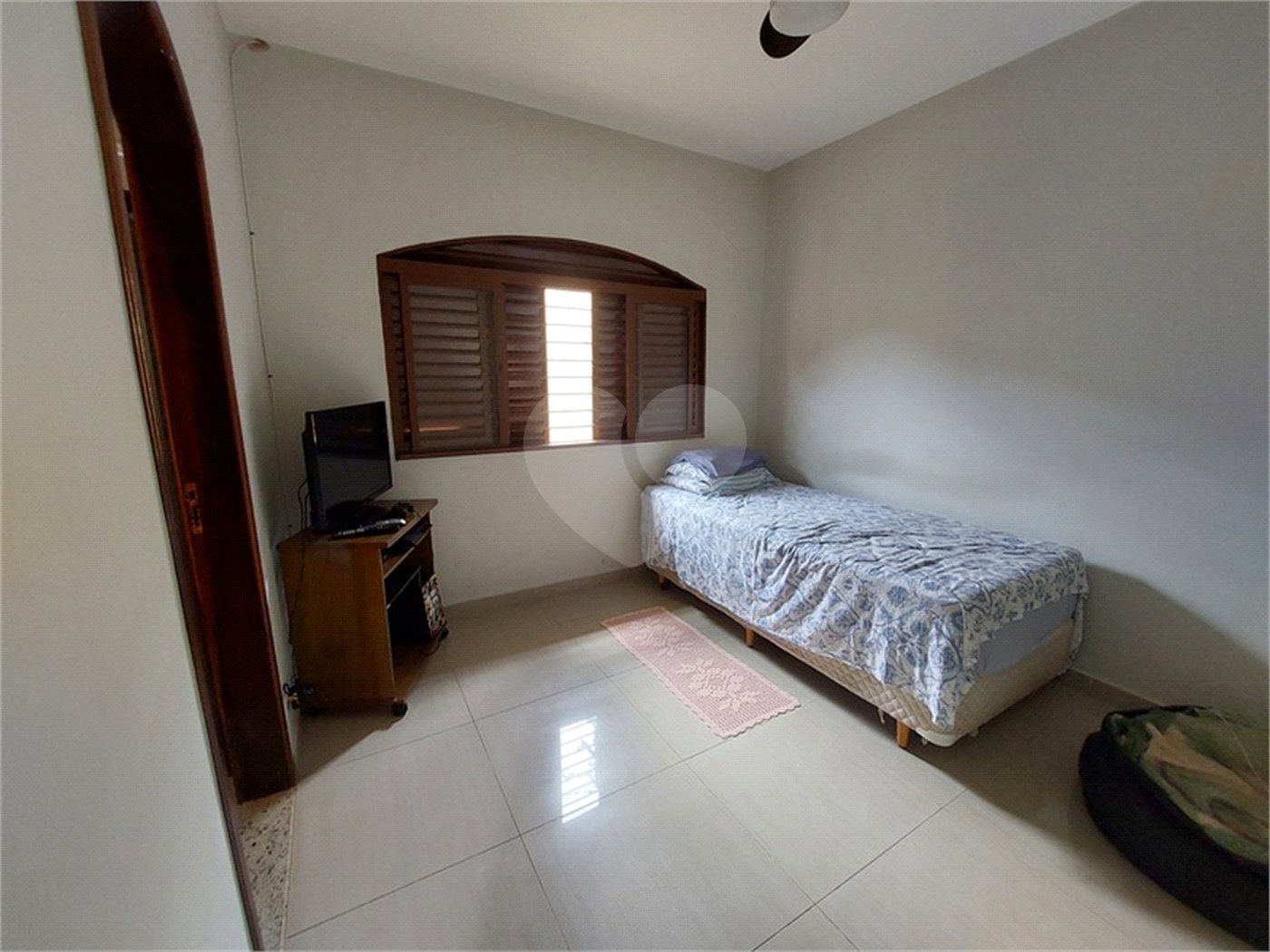 Casa à venda com 5 quartos, sendo 3 suítes, no Centro, Mairiporã, SP