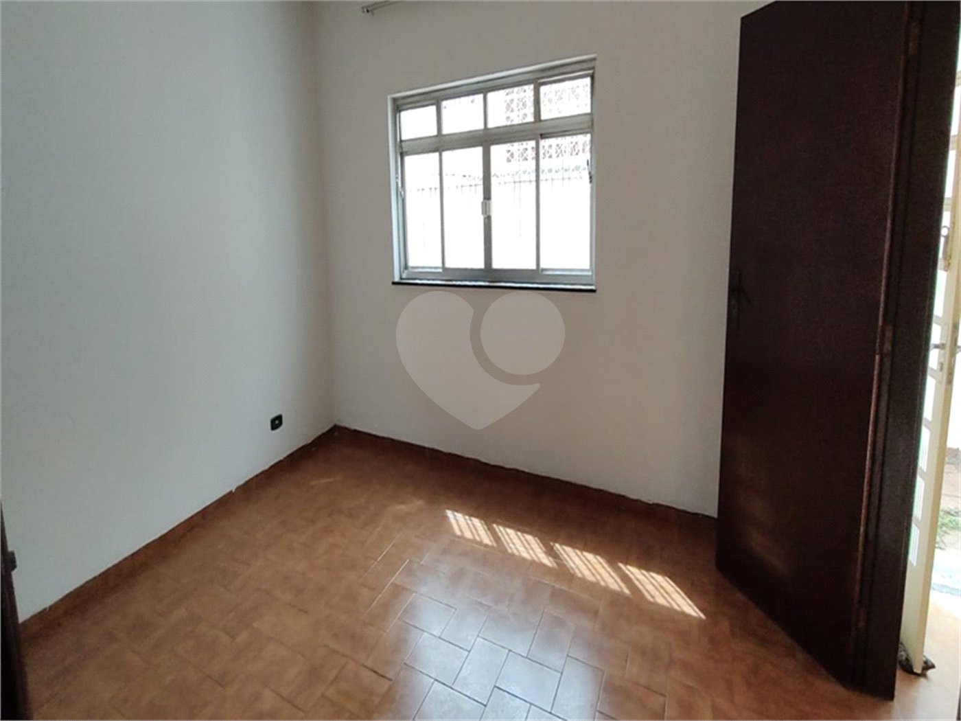 Casa à venda com 3 quartos, sendo 1 suíte, em Tremembé, São Paulo, SP