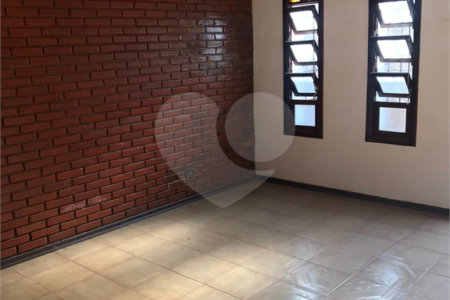 Sobrado à venda com 3 suítes em Jardim Franca, São Paulo, SP