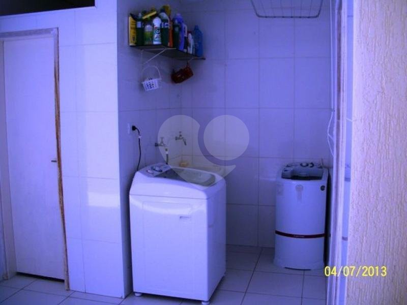 Sobrado à venda com 3 quartos, sendo 1 suíte, em Tremembé, São Paulo, SP