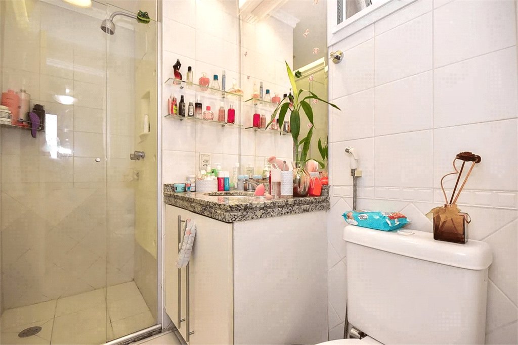 Apartamento à venda com 3 suítes em Lar São Paulo, São Paulo, SP