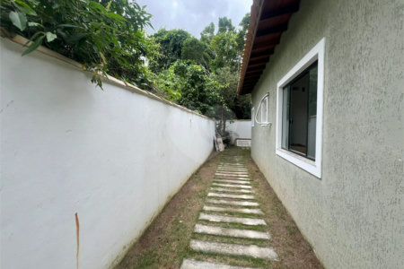 Casa à venda com 3 suítes em Caravelas, Armação dos Búzios, RJ