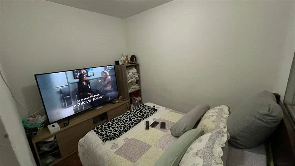 Sobrado à venda com 3 quartos em Jardim Laila, Embu das Artes, SP