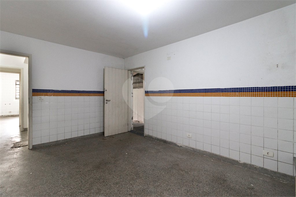 Sobrado à venda com 3 quartos, sendo 1 suíte,  em Real Parque, São Paulo, SP