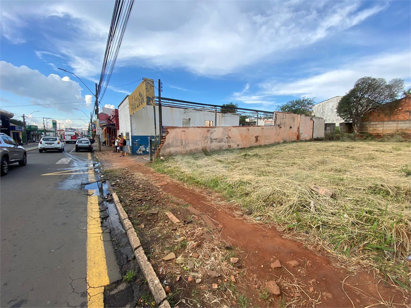 Terreno na Avenida São Carlos