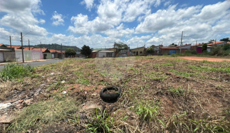 Terreno à venda no Centro, Descalvado, SP