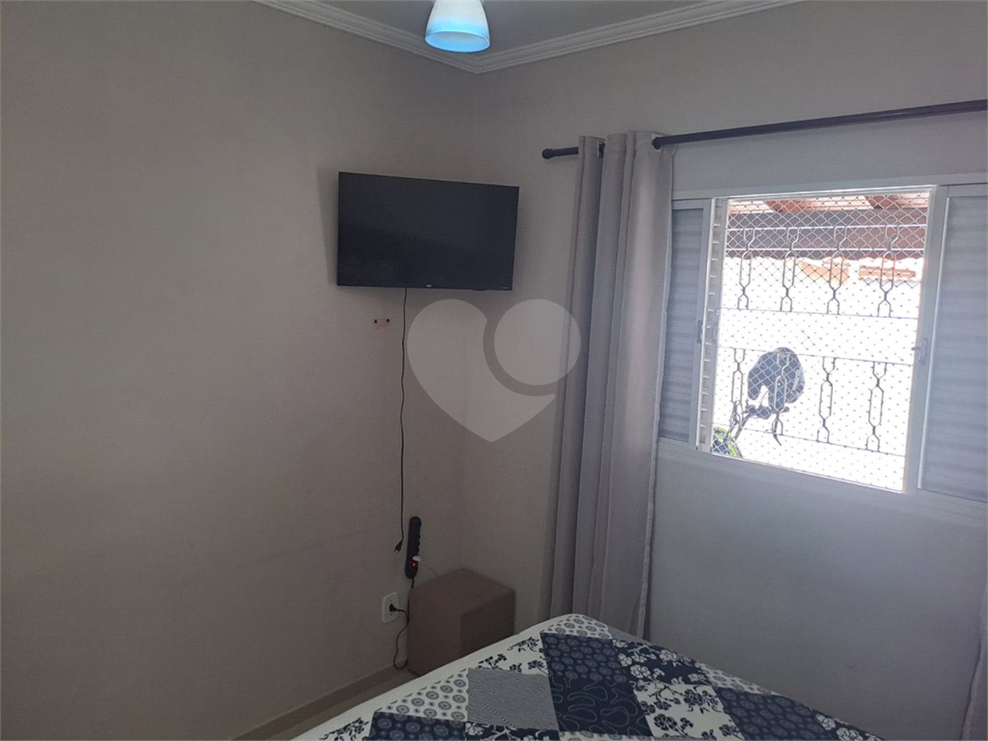 Casa à venda com 3 quartos em Popular III, Louveira, SP