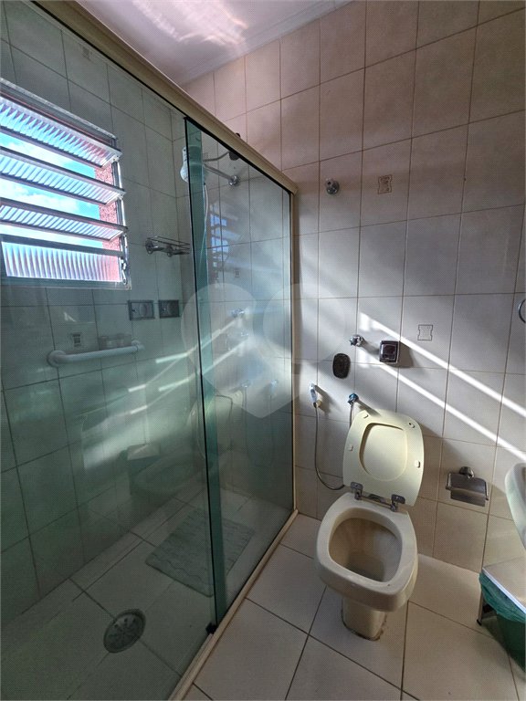 Sobrado à venda com 5 quartos, sendo 1 suíte, em Vila Bonilha, São Paulo, SP