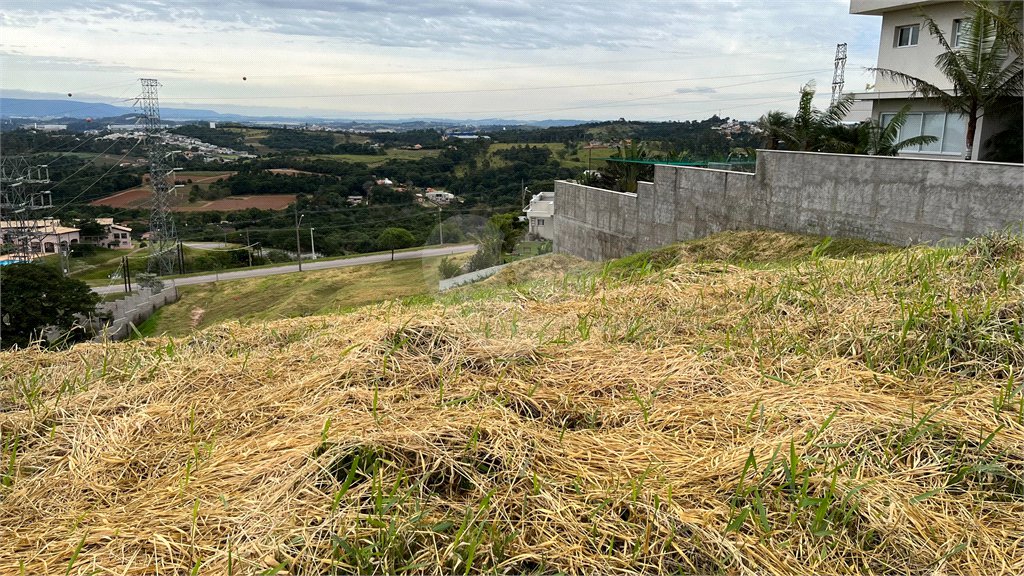 Terreno à venda no condomínio Residencial Campo de Toscana, Vinhedo - SP