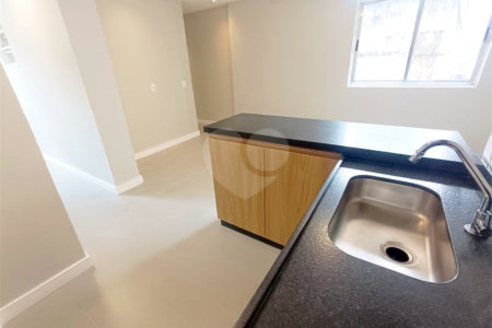 Apartamento à venda com 2 quartos, sendo 1 suíte,  em Maracanã, Rio de Janeiro, RJ