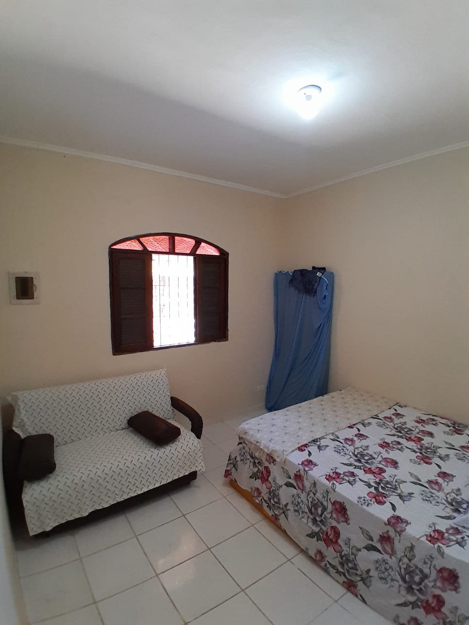 Casa à venda com 2 quartos, sendo 1 suíte, em Jardim Marabá, Mongaguá, SP