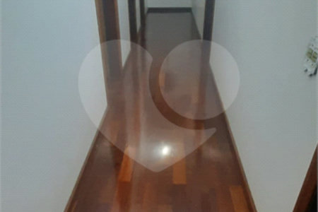Casa térrea para venda no Jardim São João Batista