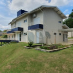 Casa à venda com 5 suítes no condomínio Vila Hípica I, Vinhedo - SP