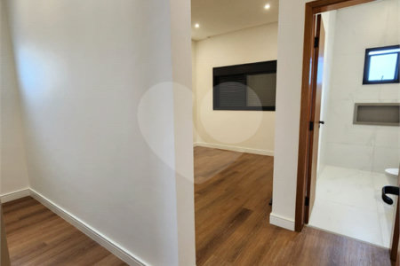 Casa à venda com 3 suítes no condomínio Residencial Central Parque, Salto - SP