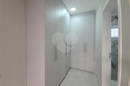 Casa à venda com 2 quartos, sendo 1 suíte, no condomínio Horto Florestal II, Sorocaba - SP