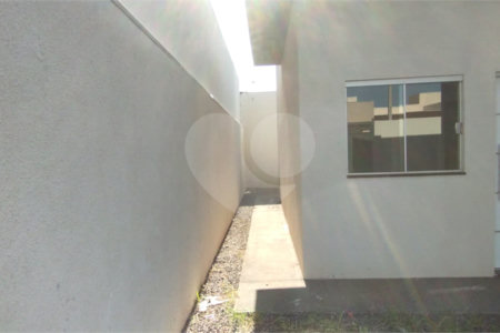 Casa à venda ou para alugar com 2 quartos, sendo 1 suíte, em Ipê, Três Lagoas, MS