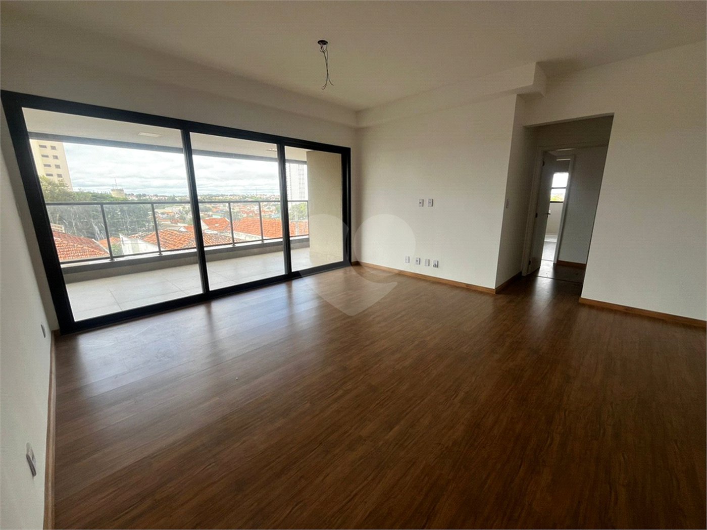 Apartamento à venda com 3 suítes no Centro, Itapetininga, SP