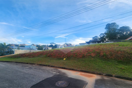 Terreno à venda no condomínio Villaggio Paradiso, Itatiba - SP
