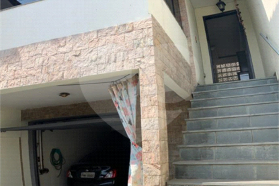 Sobrado à venda com 3 quartos, sendo 1 suíte, em Vila Mazzei, São Paulo, SP