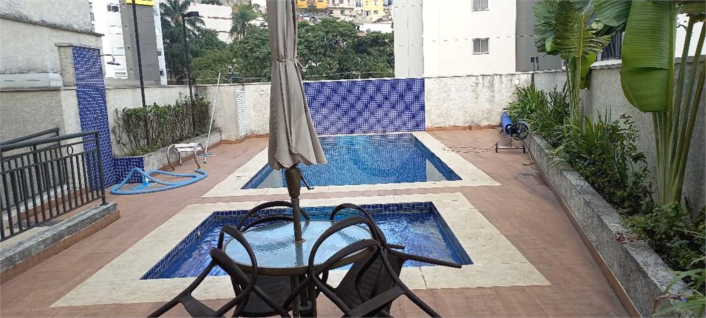 Apartamento com sacada - metrô Tucuruvi - NOVO