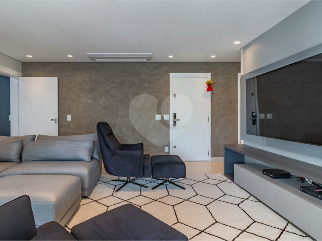 Apartamento à venda com 3 suítes em Brooklin, São Paulo, SP