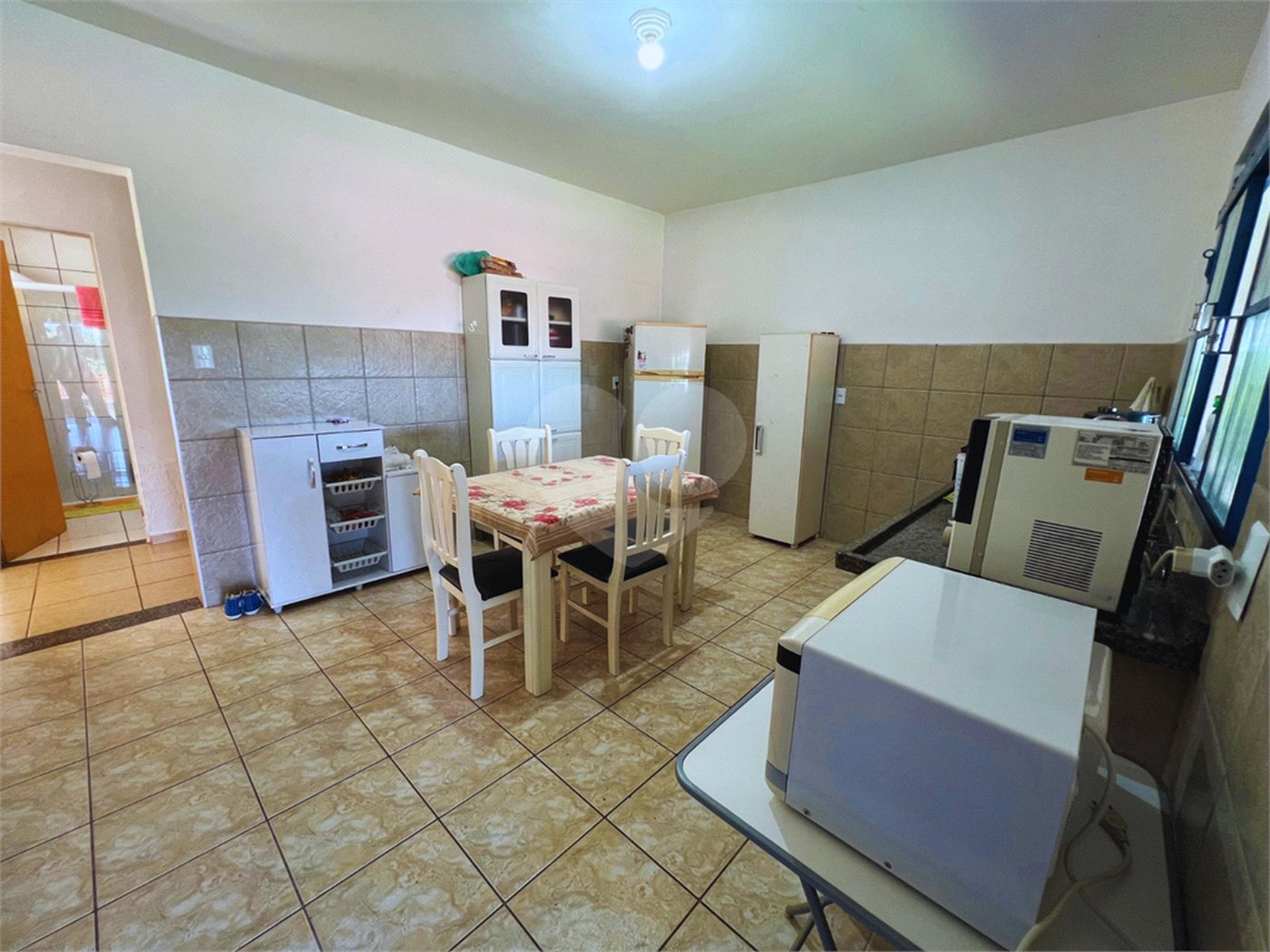 Chácara à venda com 3 quartos, sendo 1 suíte, em Chácara Companheiros, Jundiaí, SP