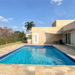 Casa à venda com 3 suítes no condomínio Haras Paineiras, Salto - SP