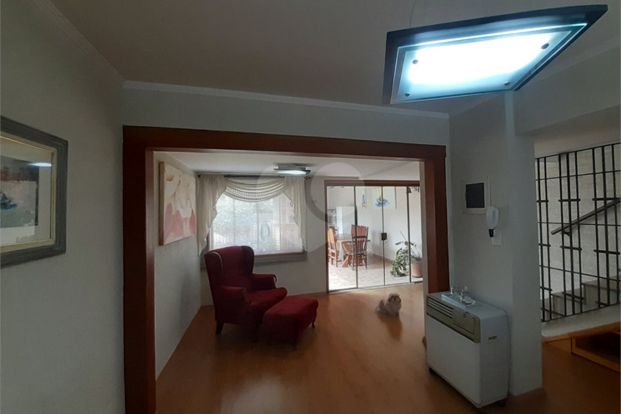 Casa à venda com 4 quartos, sendo 2 suítes,  em Jardim Floresta, São Paulo, SP