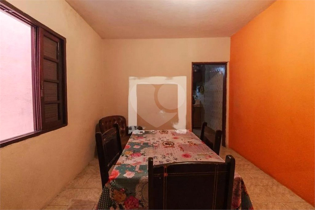 Casa à venda com 5 quartos em Cidade São Mateus, São Paulo, SP