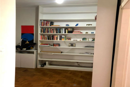 Apartamento 2 quartos. Rua Avanhandava.
