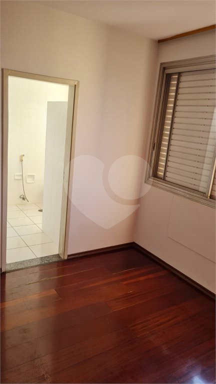 Apartamento à venda com 3 quartos, sendo 1 suíte,  no Centro, Araraquara, SP