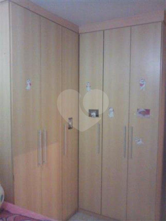 Casa à venda com 4 quartos, sendo 1 suíte, em Jardim Peri, São Paulo, SP