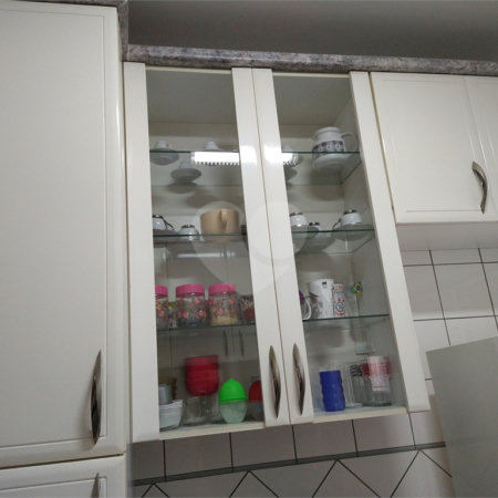 Apartamento à venda com 3 quartos, sendo 1 suíte, em Vila Rubens, Mogi das Cruzes, SP