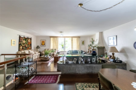 Casa à venda com 4 quartos, sendo 1 suíte, em Jardim Marajoara, São Paulo, SP