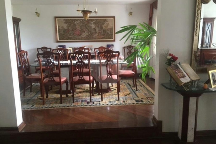 Sobrado à venda com 4 suítes em Tremembé, São Paulo, SP