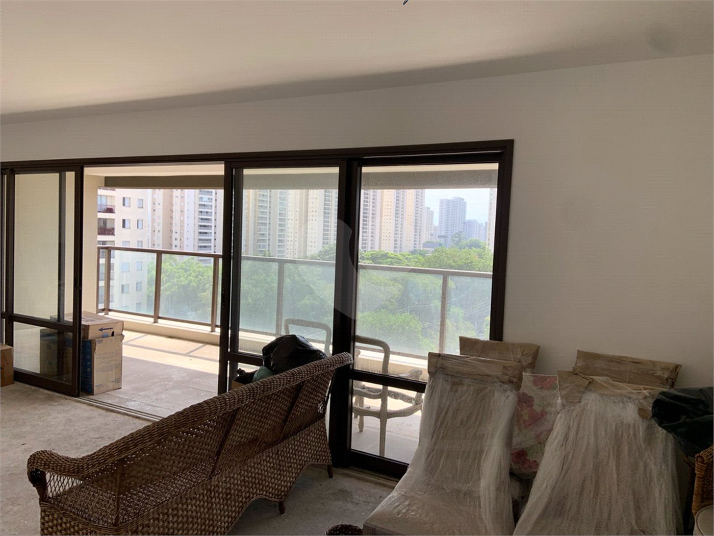 Apartamento à venda com 3 suítes em Bela Aliança, São Paulo, SP