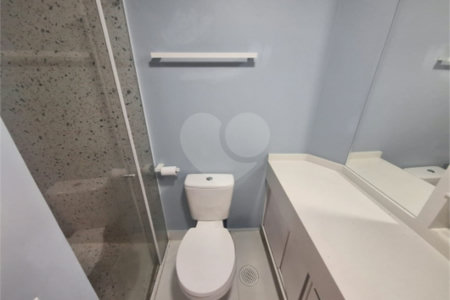 Apartamento à venda com 2 quartos em Vila Uberabinha, São Paulo, SP