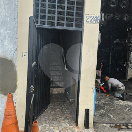 Sobrado à venda em Jardim Luciana, Itaquaquecetuba, SP