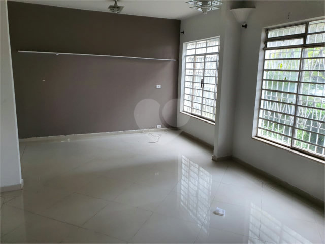 Sobrado para alugar com 3 quartos, sendo 1 suíte,  em Campo Belo, São Paulo, SP