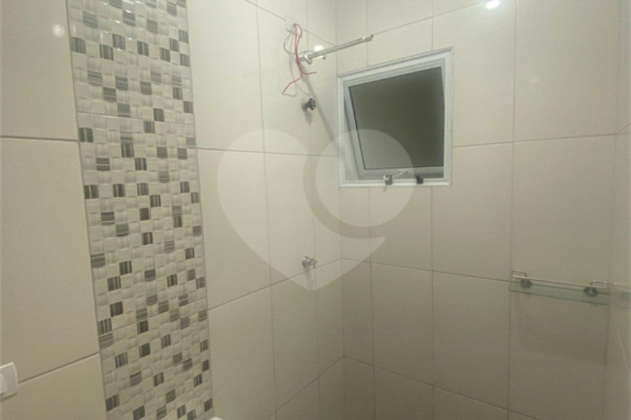 Prédio à venda com 2 quartos em Vila Maria, São Paulo, SP