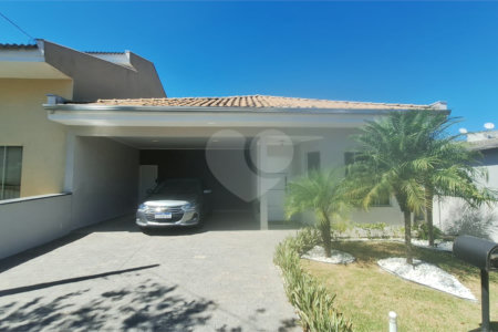 Casa à venda com 3 quartos, sendo 1 suíte, no condomínio Portobello Sorocaba, Sorocaba - SP