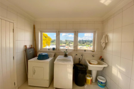 Casa à venda com 4 quartos, sendo 3 suítes, em Jardim Maia, Guarulhos, SP