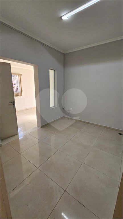 Sobrado à venda com 3 quartos, sendo 2 suítes, em Jardim Rossignatti, Indaiatuba, SP
