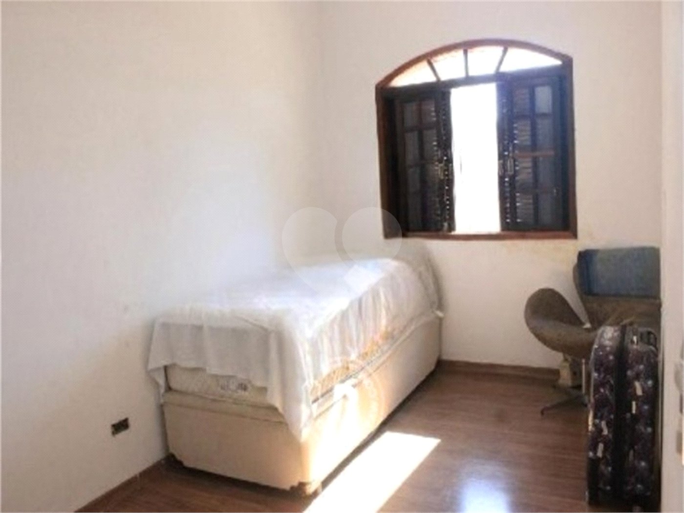 Sobrado à venda com 4 quartos, sendo 2 suítes, em Jardim Santa Clara, Guarulhos, SP