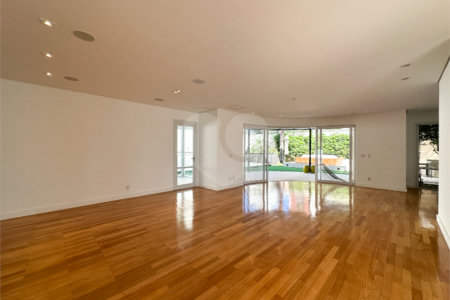 Casa à venda com 4 suítes no condomínio Quadra Real Campo Belo, São Paulo - SP